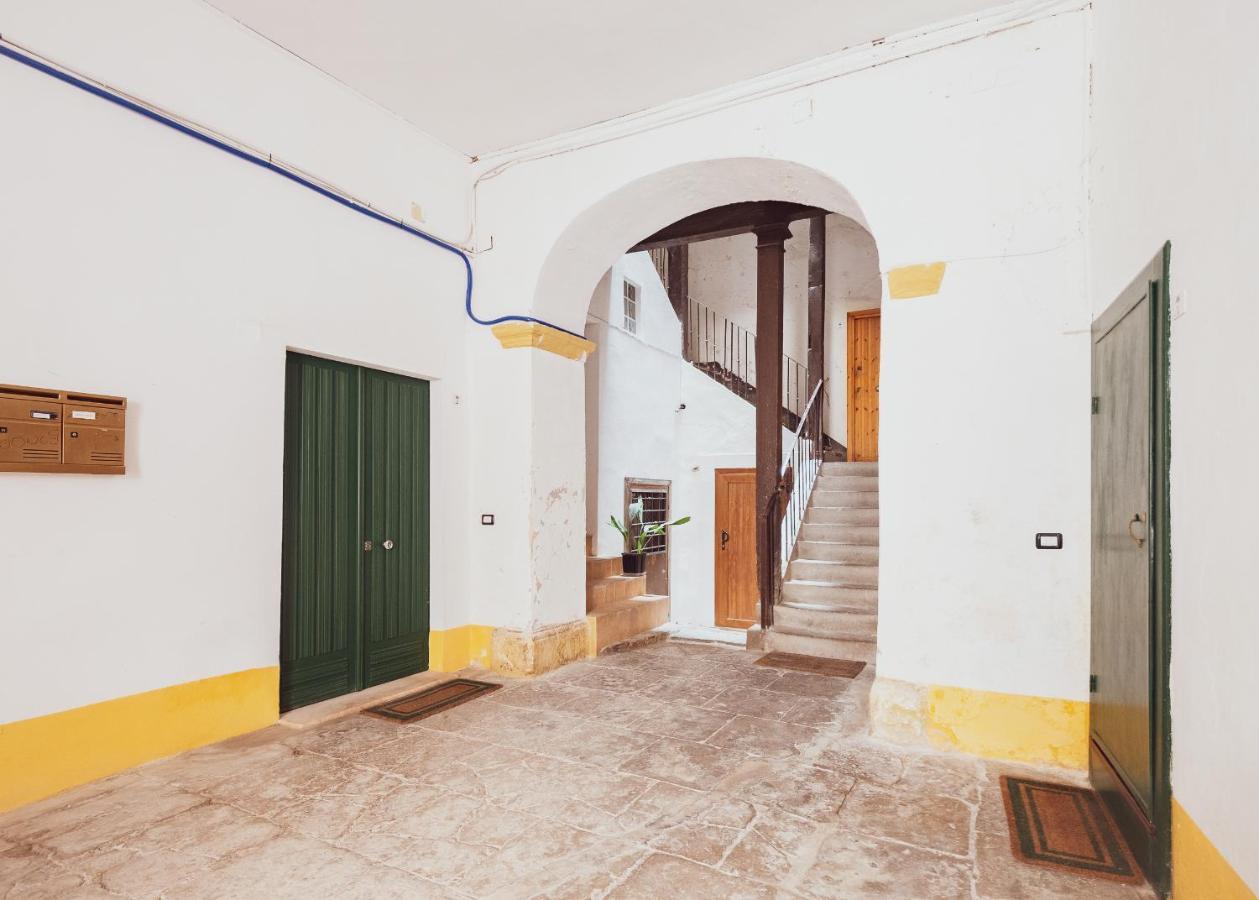 Appartamento Maestrale - Quartiere Castello Cagliari Bagian luar foto
