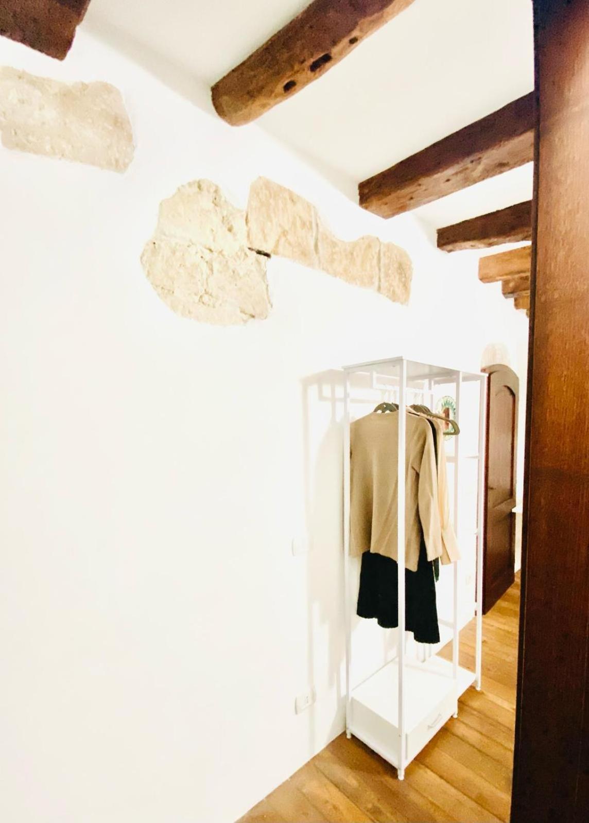 Appartamento Maestrale - Quartiere Castello Cagliari Bagian luar foto
