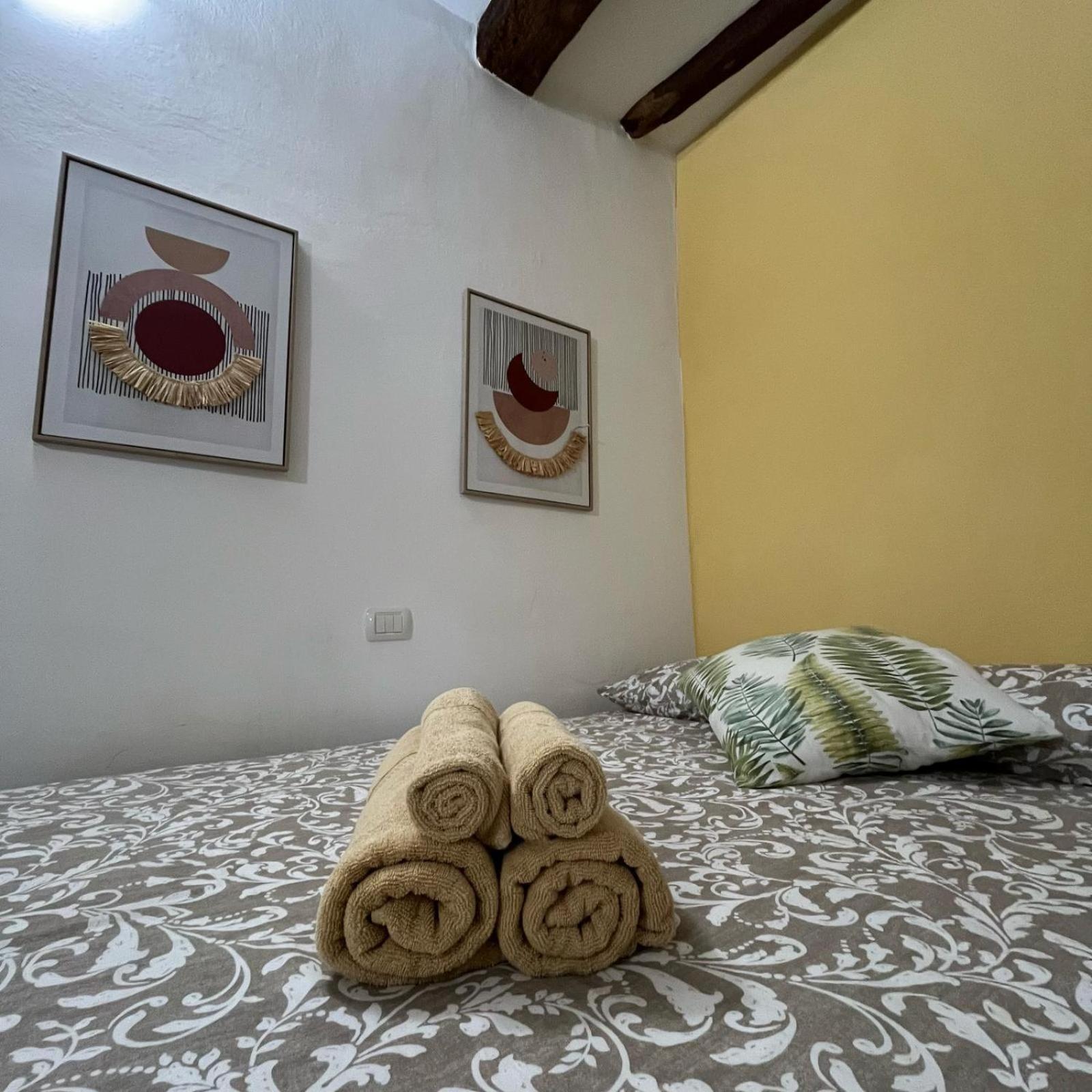 Appartamento Maestrale - Quartiere Castello Cagliari Bagian luar foto